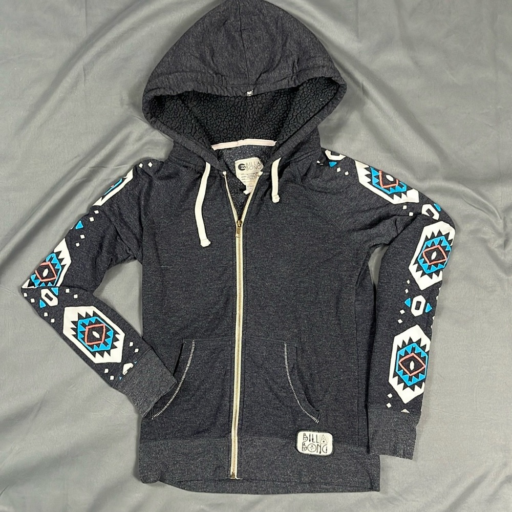 Women’s Small Billabong Charcoal Hoodie With Tribal Print